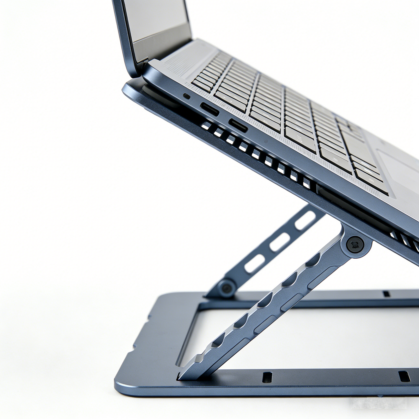 ChillFlow Pro Laptop Cooling Stand: The Ergonomic Heat Dissipator